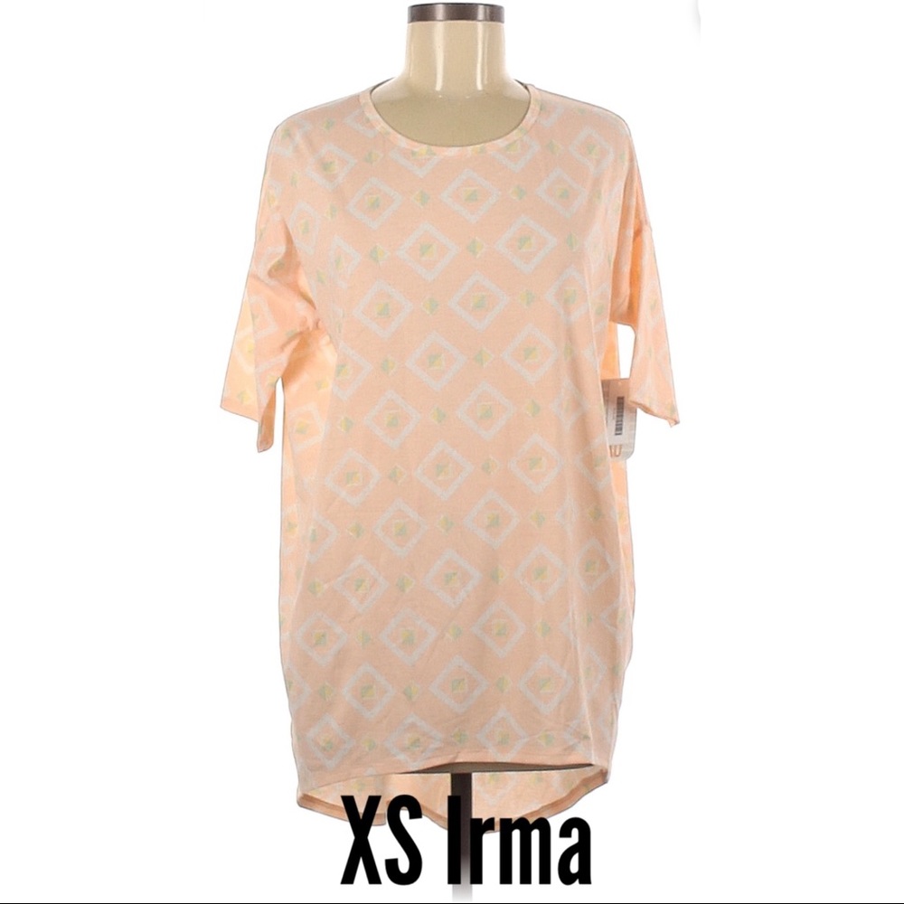 LuLaRoe Irma shirt RUNS BIG